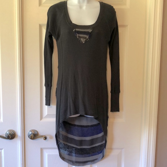 We the Free hi-lo sweater - Picture 1 of 9